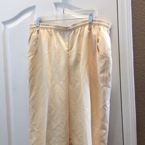 FINAL MARKDOWN Ladies koret slacks 16